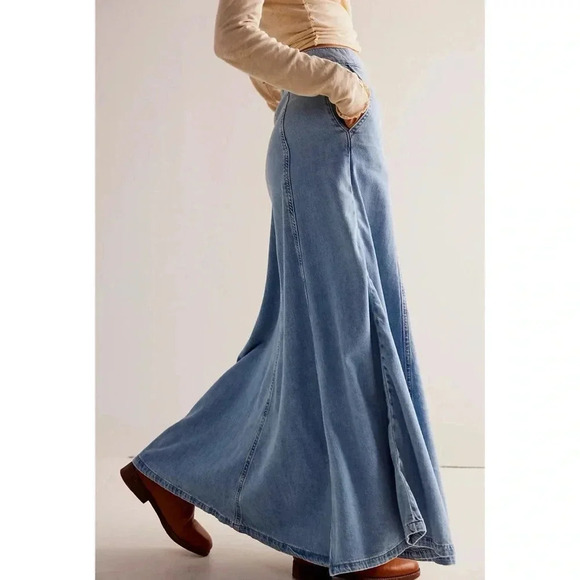 NWT Free People Catch The Sun Denim Jean Flowy Maxi Skirt Light Indigo Blue 24 - Picture 1 of 14